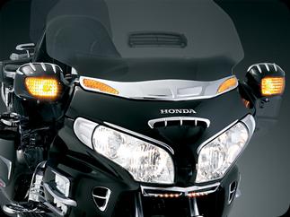 GL1800 Windshield Trim