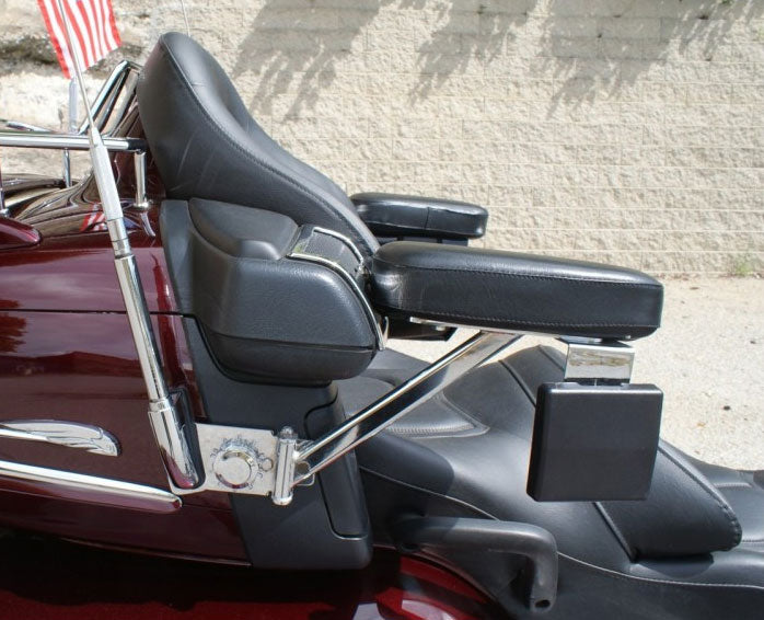 GL1800 Black Armrests