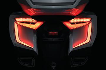2018 Goldwing Omni LED Rear Saddlebag Accents