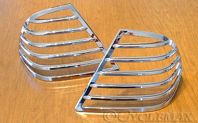 GL1800 Ribbed Saddlebag Light Grilles