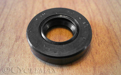 GL1500 Shifter Shaft Oil Seal
