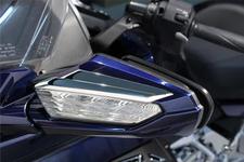 2018 Goldwing Mirror Accents